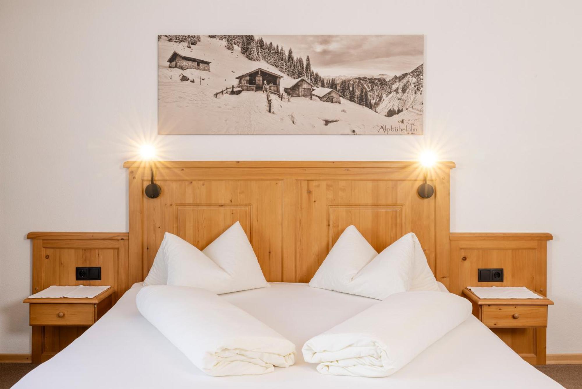 Restaurant Gaestehaus Wiesenheim Удернс Екстериор снимка